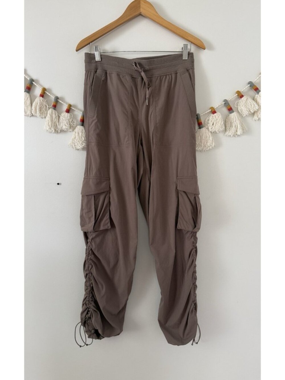 Lululemon Dance Studio Relaxed Mid Rise Cargo Pant Taupetasic Lightweight SP